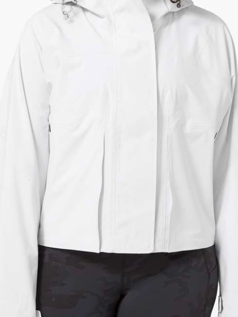 Lululemon Rain Chaser Jacket - white